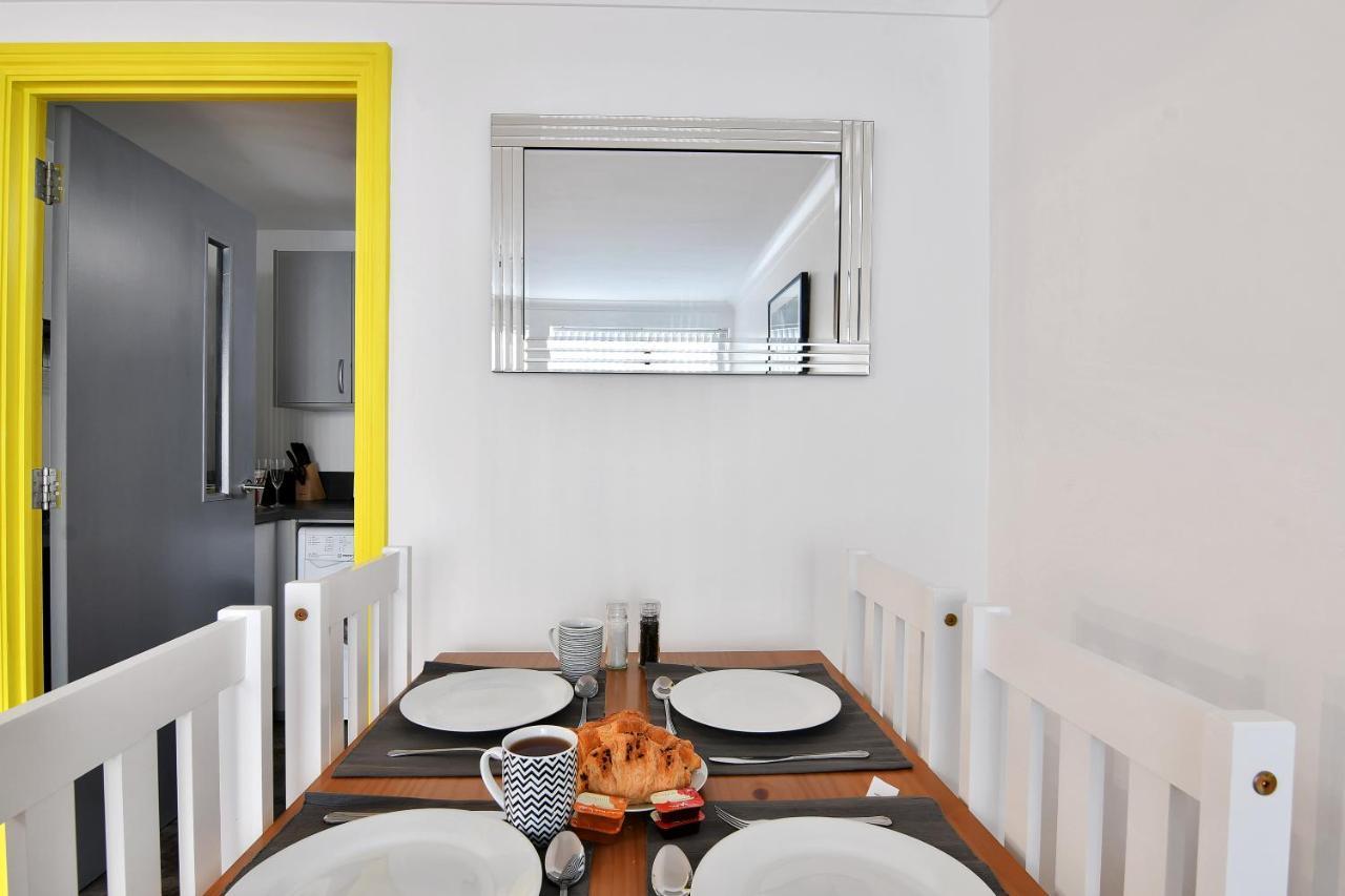 Xclusive Living Stay In City Centre, The Qube เบอร์มิงแฮม ภายนอก รูปภาพ