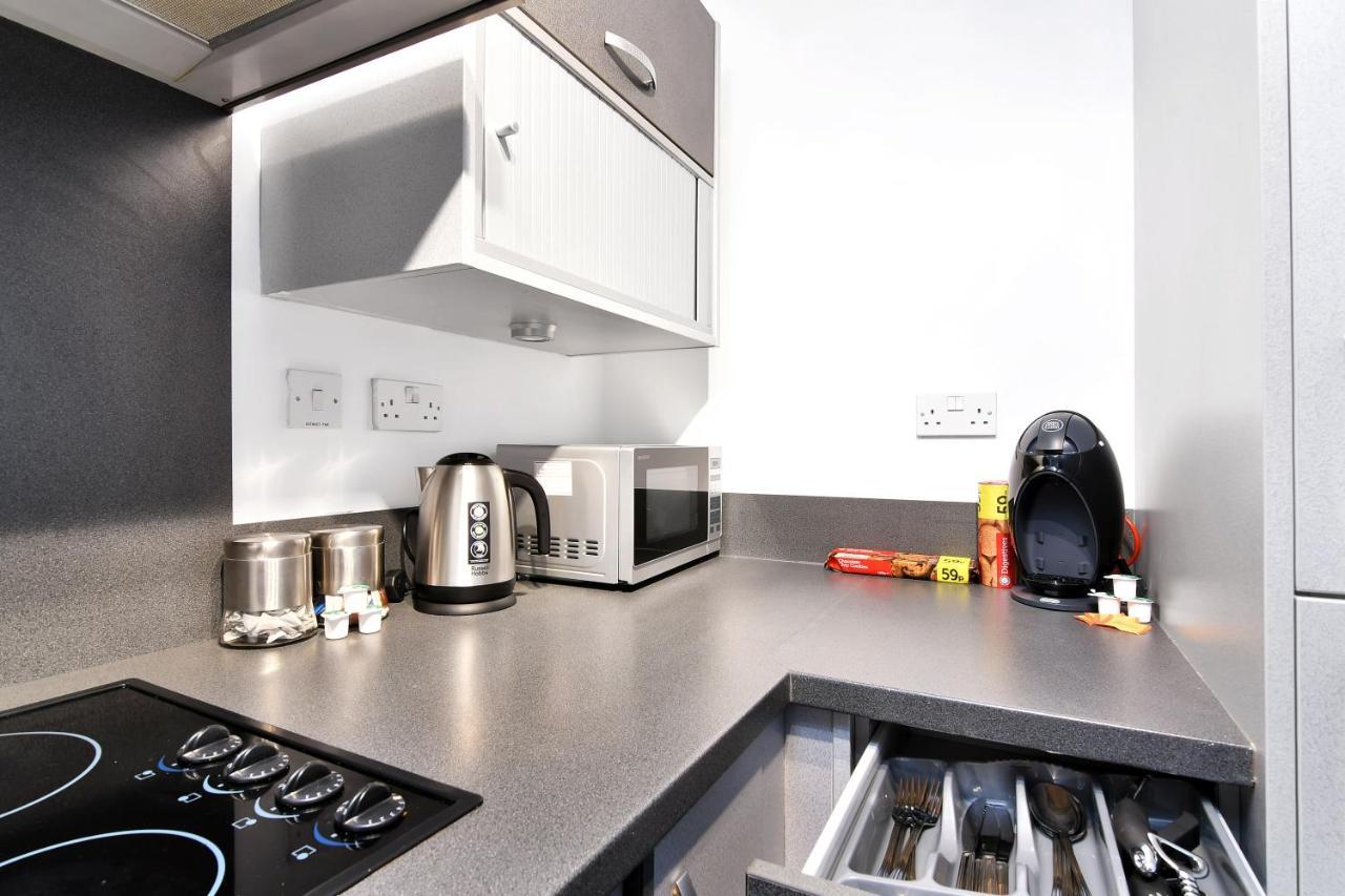 Xclusive Living Stay In City Centre, The Qube เบอร์มิงแฮม ภายนอก รูปภาพ