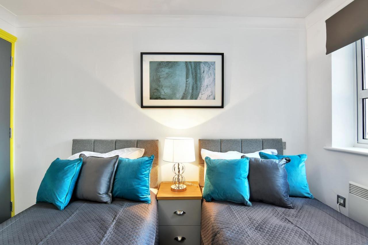 Xclusive Living Stay In City Centre, The Qube เบอร์มิงแฮม ภายนอก รูปภาพ